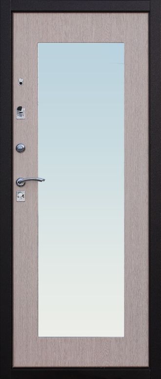 Металлическая дверь в квартиру с зеркалом
